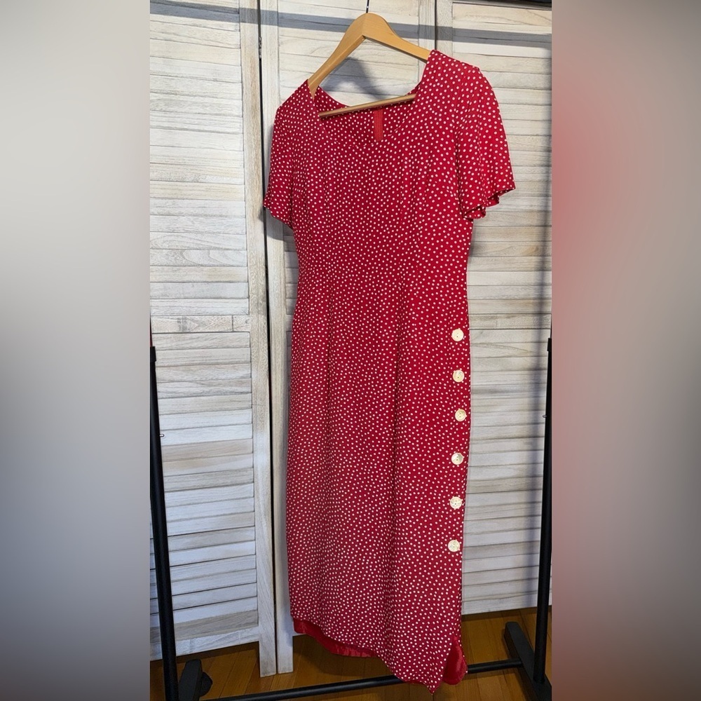 EUC | Vintage 1980s Casual Corner Red Polka Dot Midi Dress - Side Button Size 8